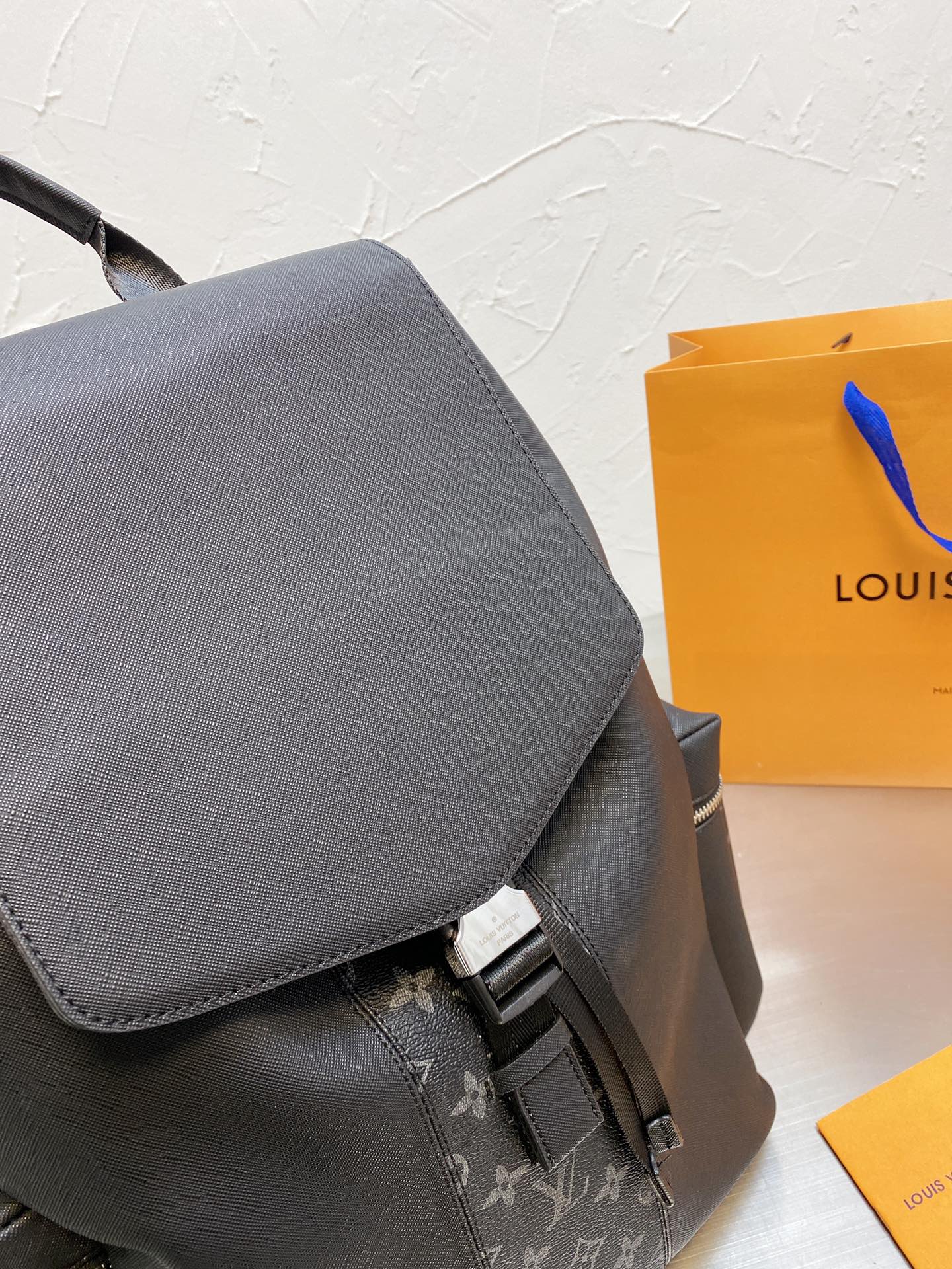 BL - High Quality Bags LUV 078