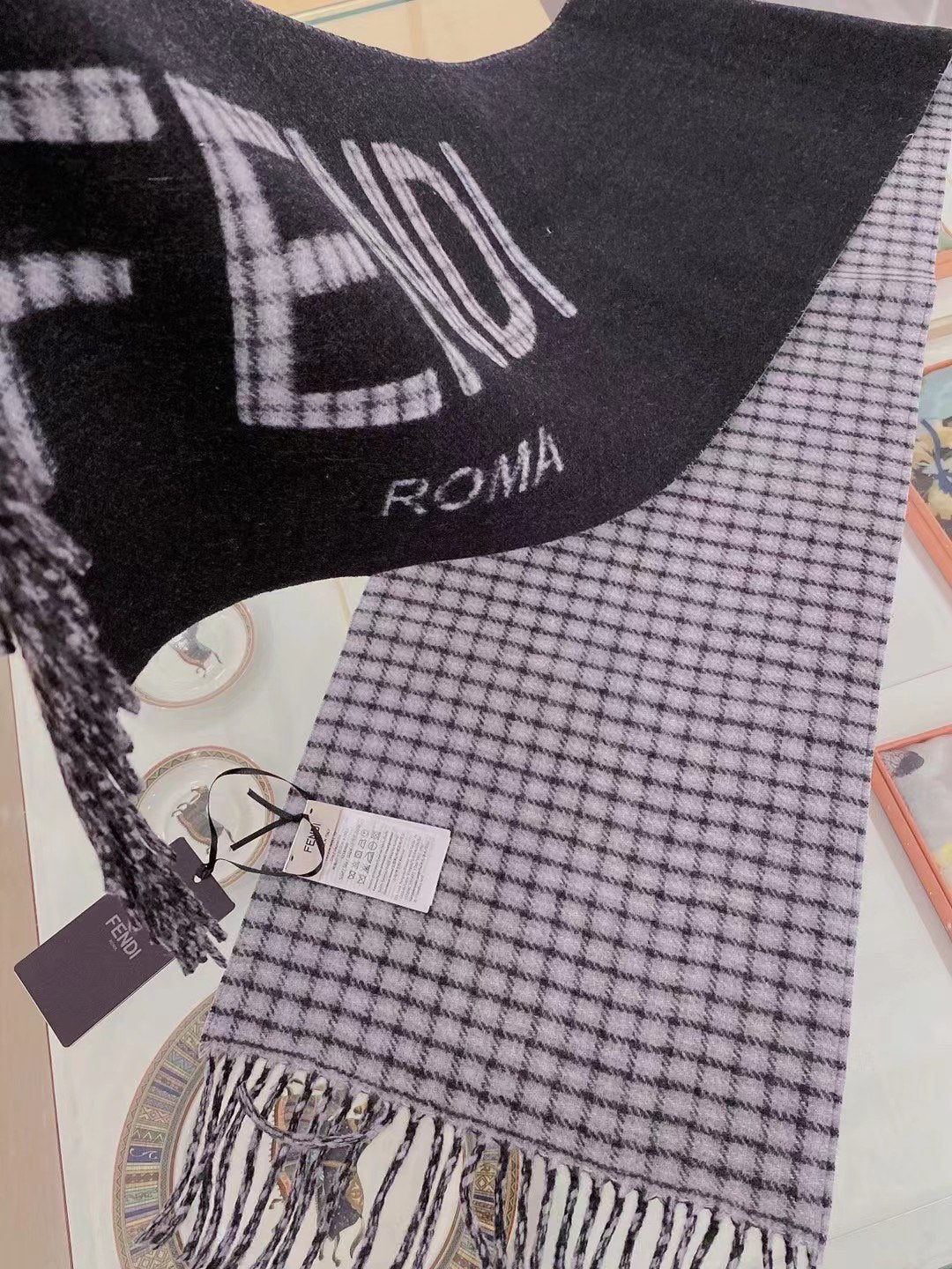 High Quality FEI  Scarf 010
