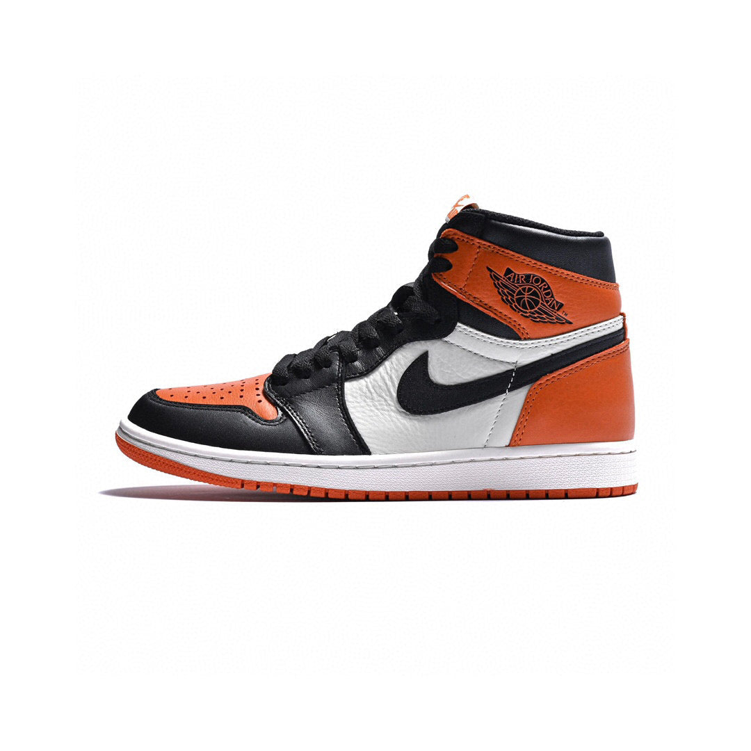 BL - AJ1 High Black Buckle