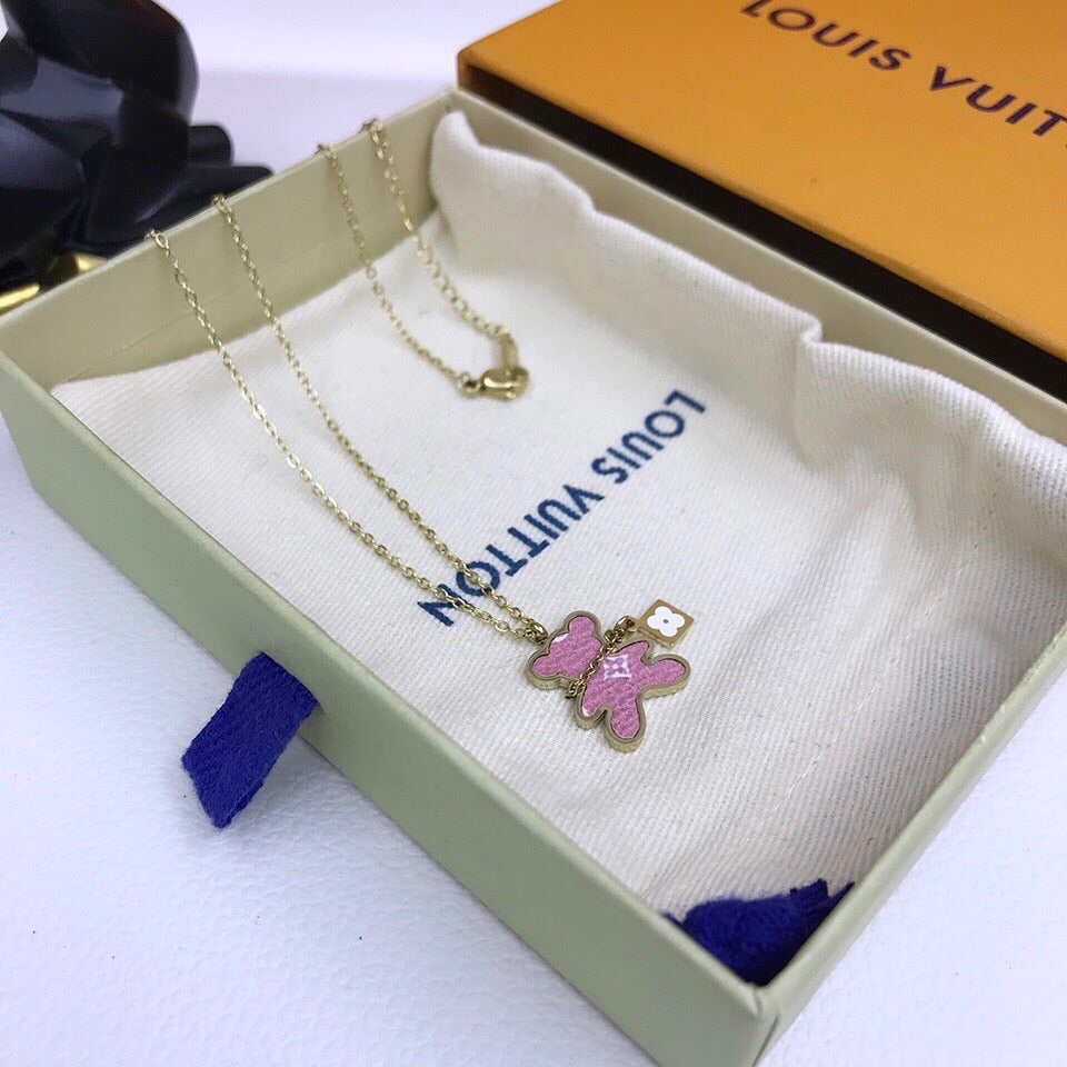 BL - High Quality Necklace LUV008