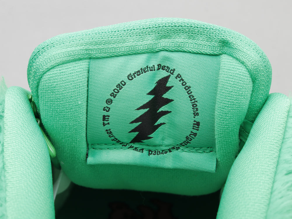 BL - Green Dancing Bear Grateful Dead Collaboration