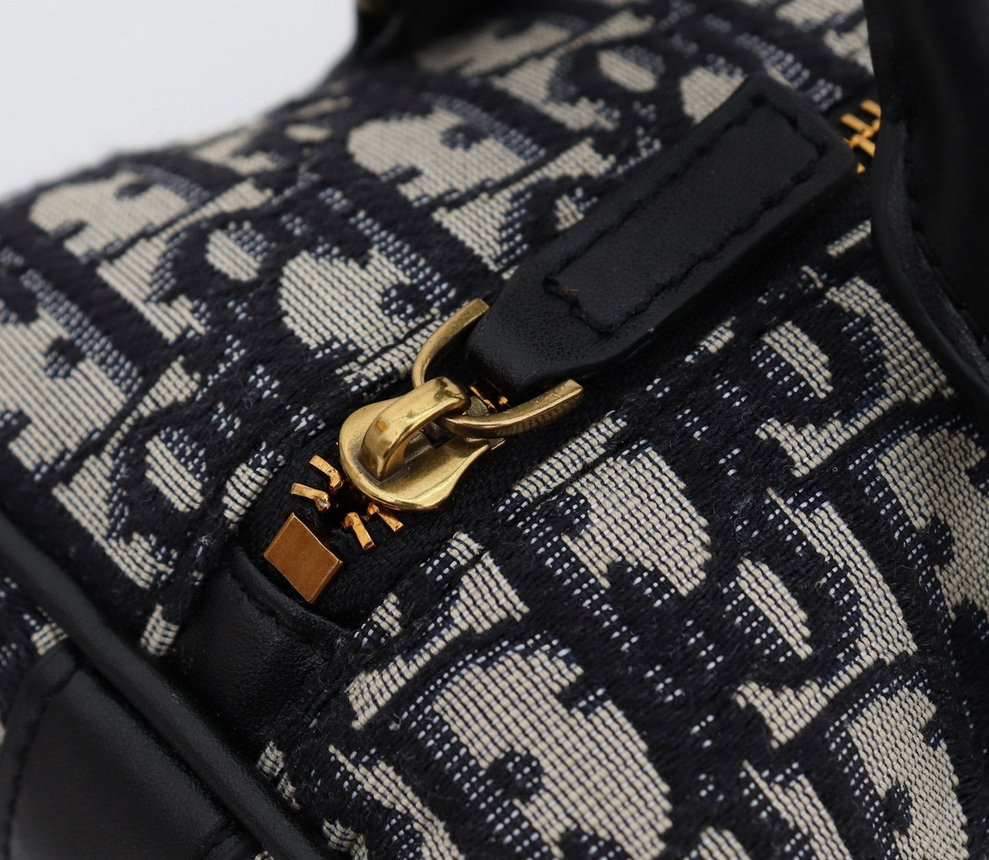 BL - High Quality Bags DIR 127