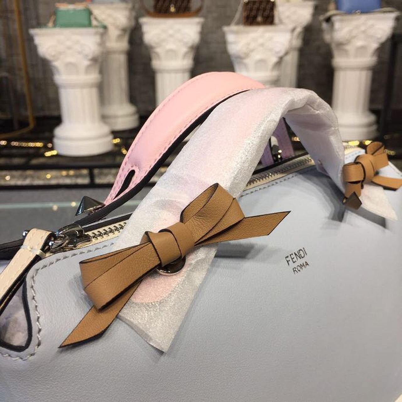 FI By The Way Medium Light Blue For Women, Women’s Hangbags, Shoulder And Crossbody Bags 11.4in/29cm FF 8BL146