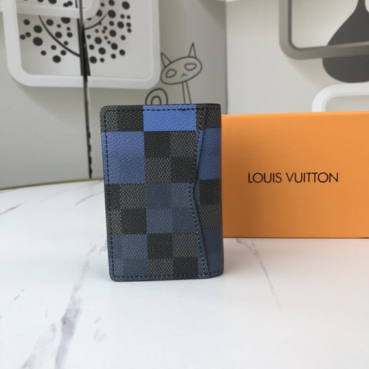 BL - High Quality Wallet LUV 043