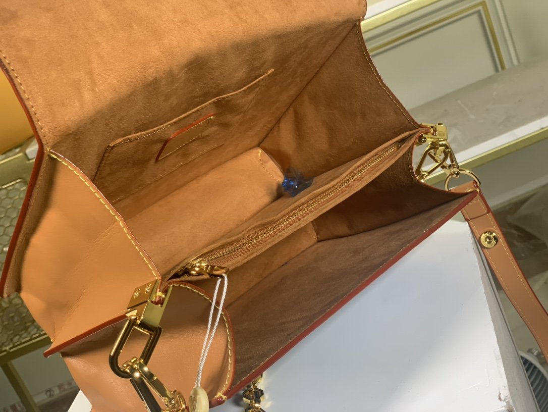 BL - High Quality Bags LUV 108