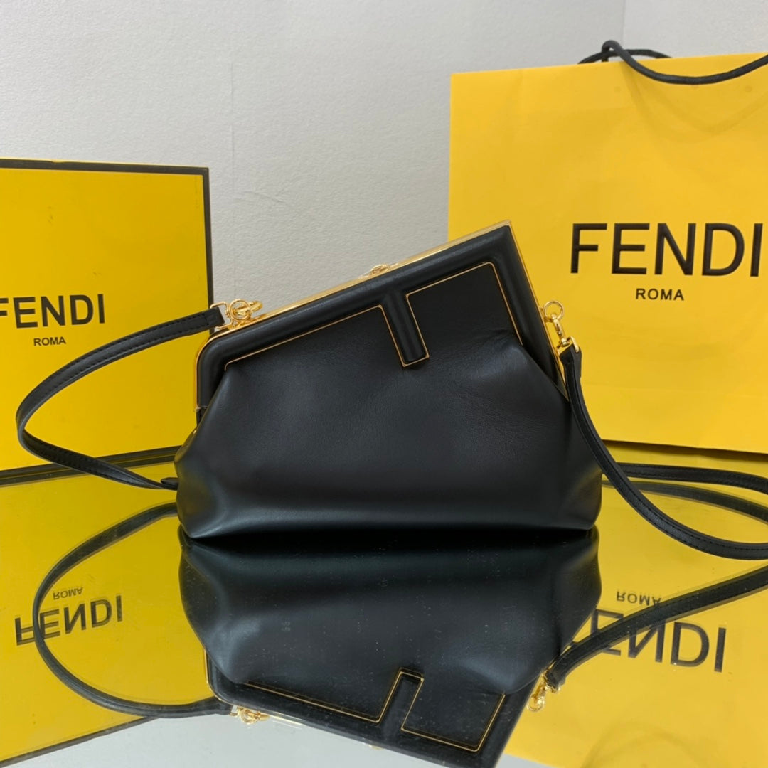 FI First Small Black For Women, Women’s HandBags, Shoulder And Crossbody Bags 10.2in/26cm FF 8BP129ABVEF0KUR