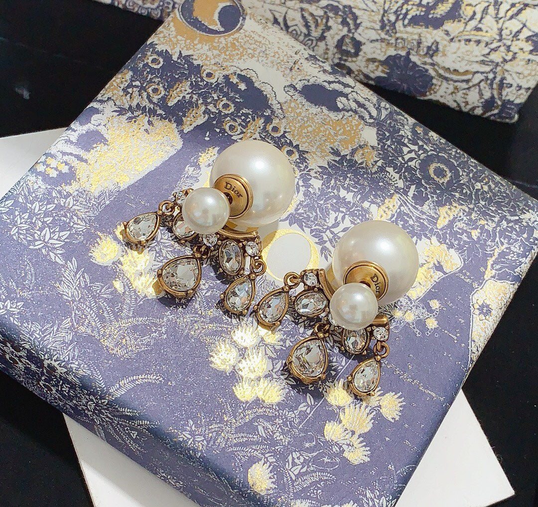 High Quality Earring Dir 039