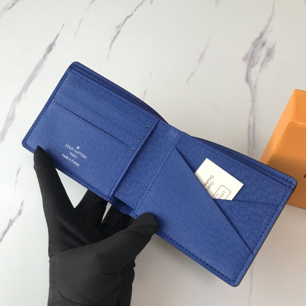 BL - High Quality Wallet LUV 046