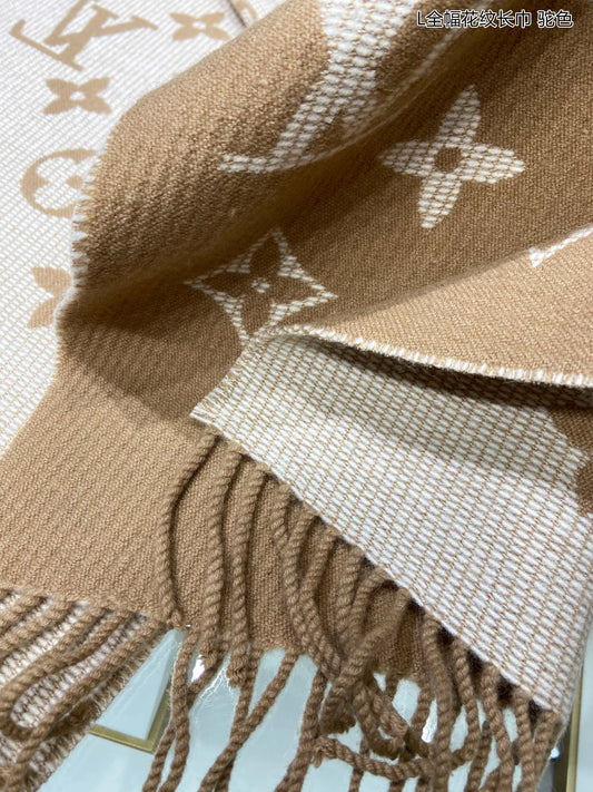 High Quality LUV  Scarf 038