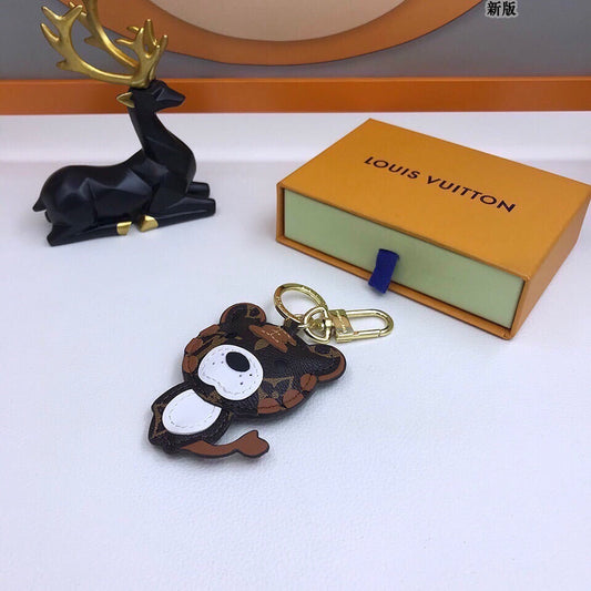 BL - High Quality Keychains LUV 020