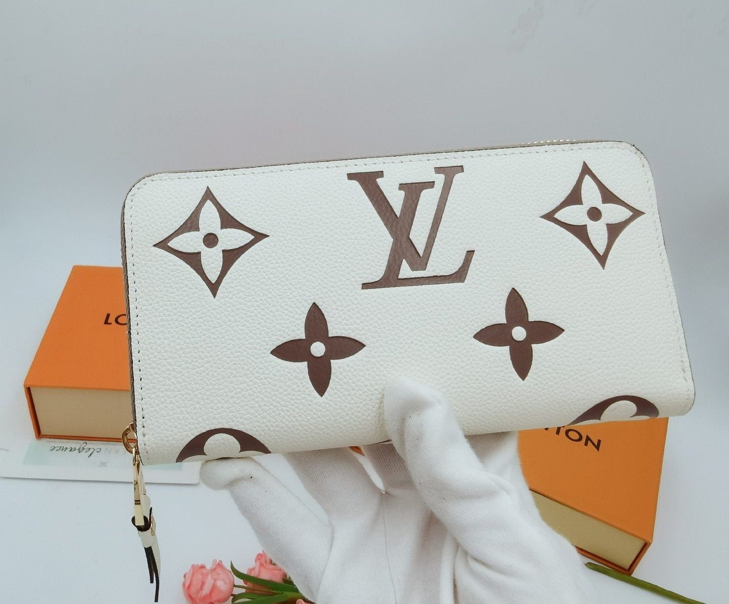BL - High Quality Wallet LUV 002