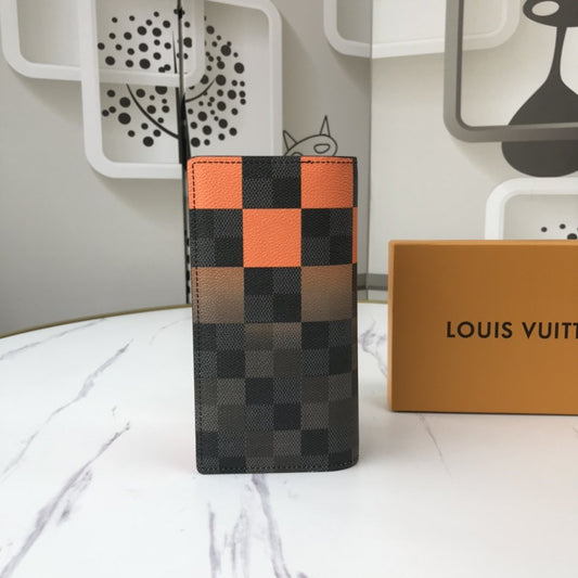 BL - High Quality Wallet LUV 050