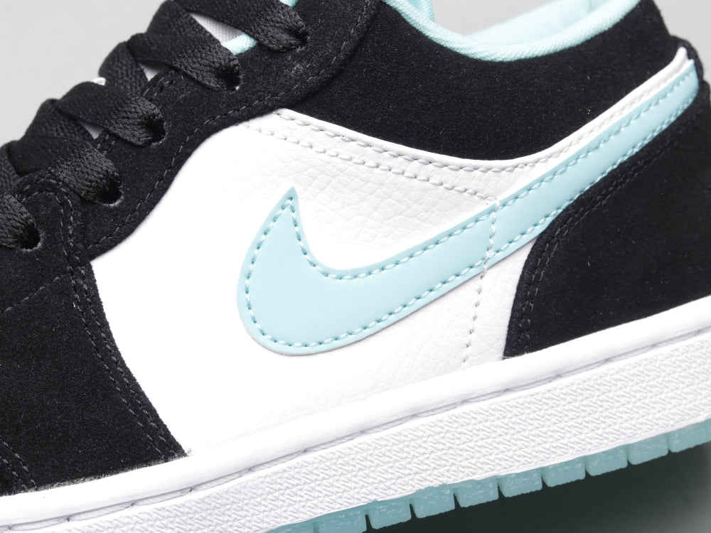 BL - AJ1 Black and Green toes