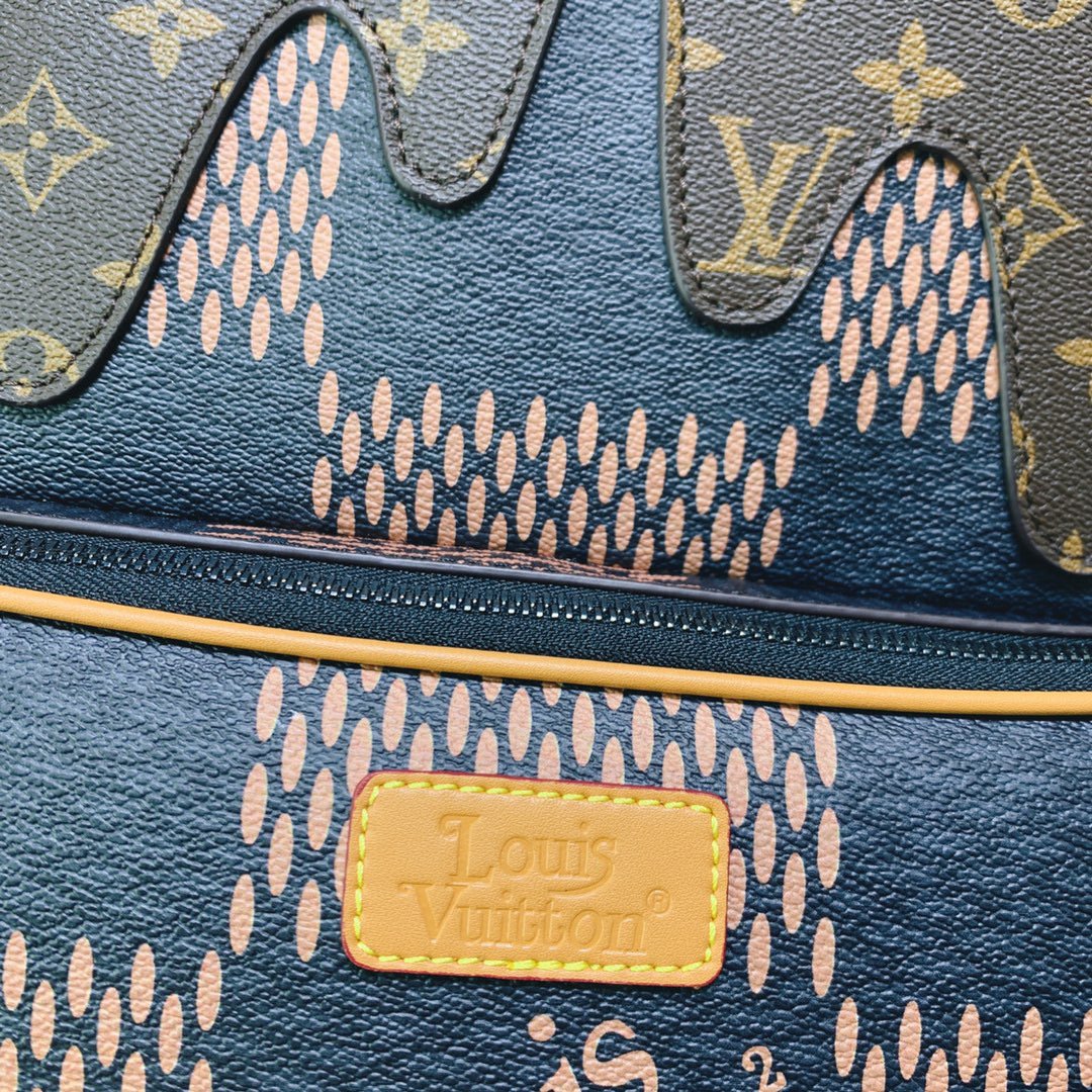 BL - High Quality Bags LUV 056
