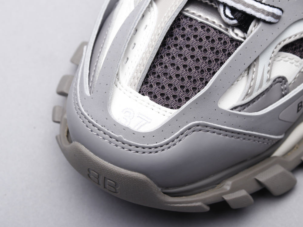 BL - Bla Track LED Sneaker