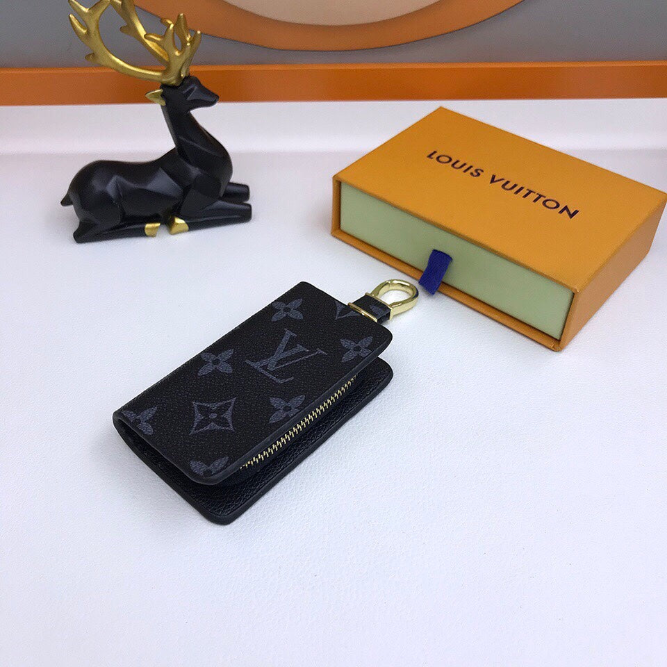 BL -High Quality Keychains LUV 064