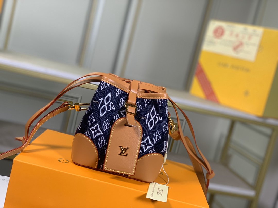 BL - High Quality Bags LUV 099