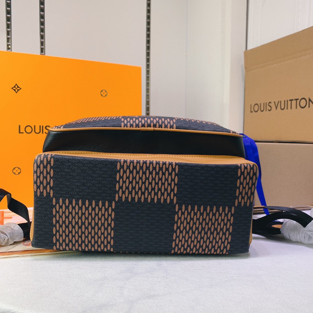 BL - High Quality Bags LUV 056