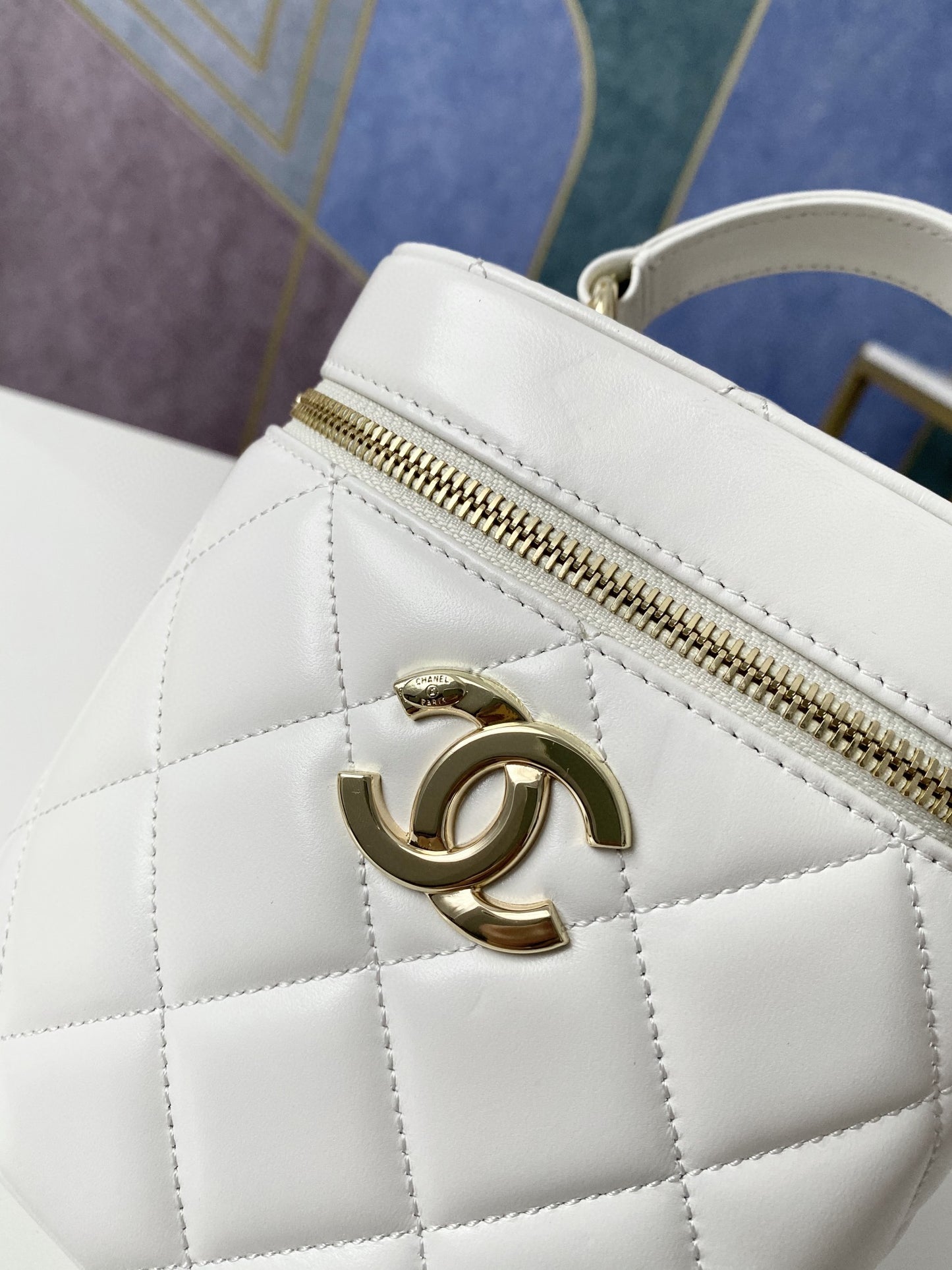 ChanelVanity Case Gold Hardware White For Women, Women’s Handbags, Shoulder Bags 9.4in/24cm 