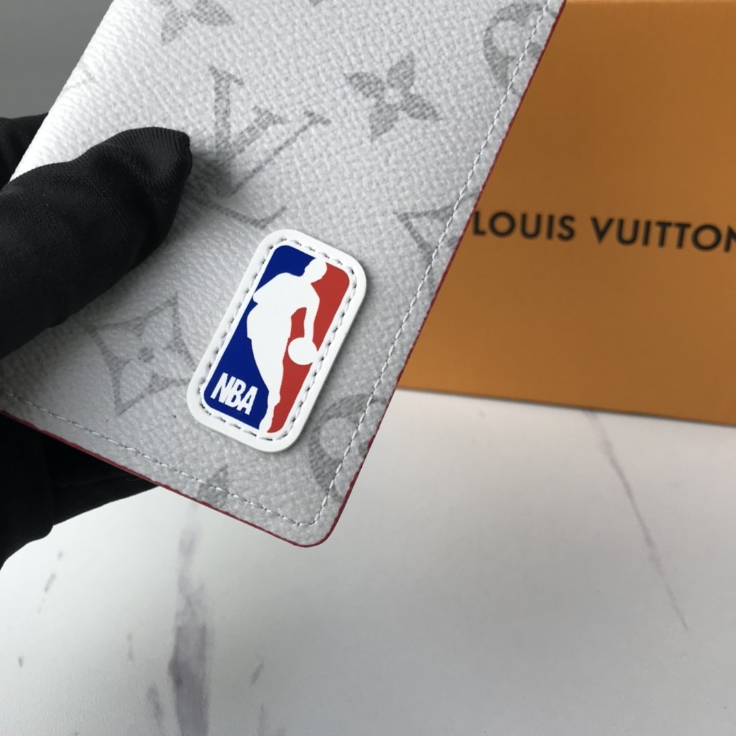 BL - High Quality Wallet LUV 035