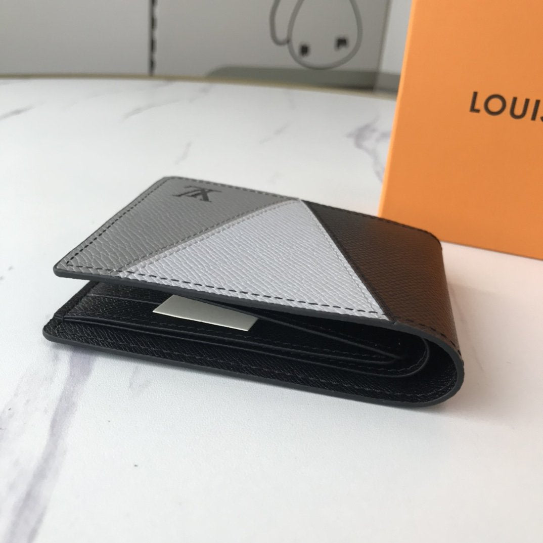 BL - High Quality Wallet LUV 011