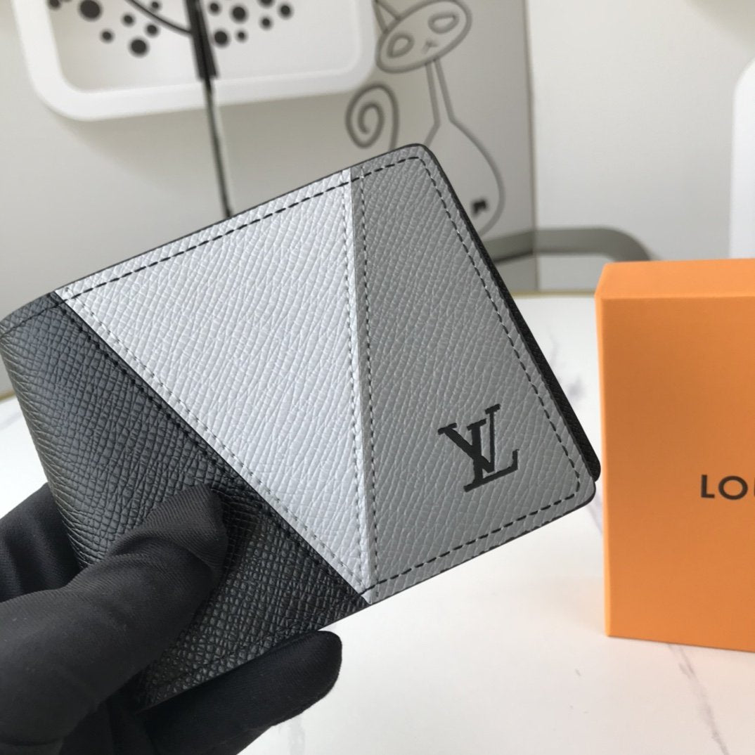 BL - High Quality Wallet LUV 011