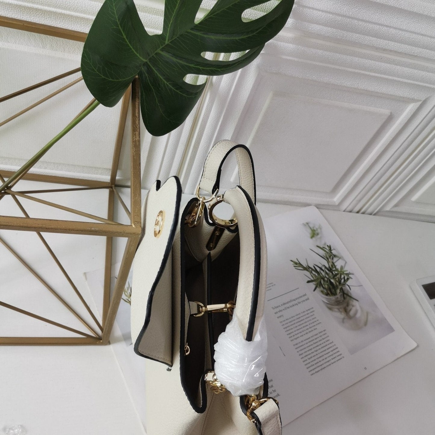 BL - High Quality Bags LUV 243