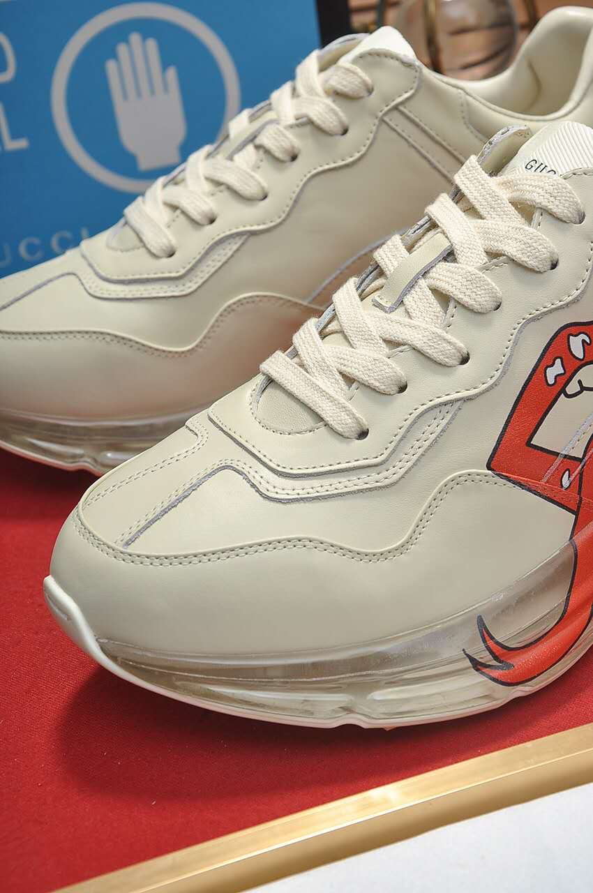 BL-GCI  Rhyton Interlocking Disk Sneaker 059