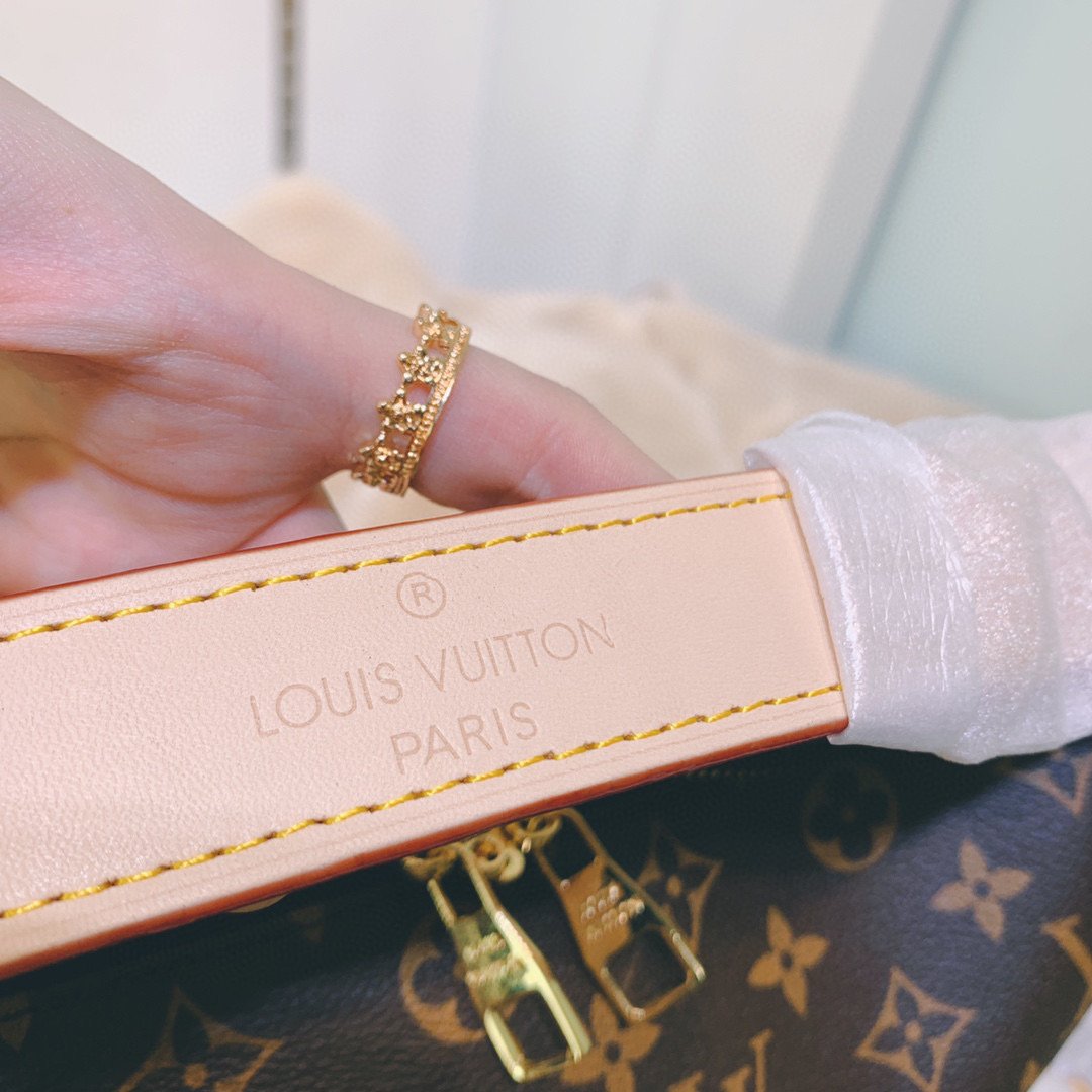 BL - High Quality Bags LUV 059