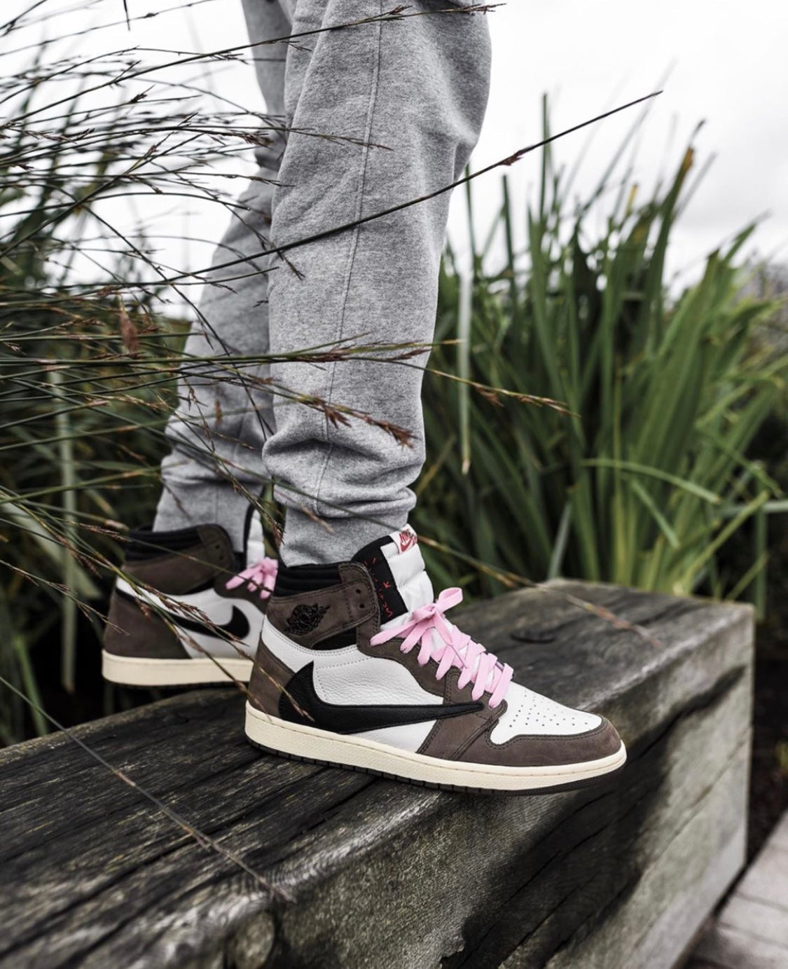 BL - TS x AJ1 Barb High Top