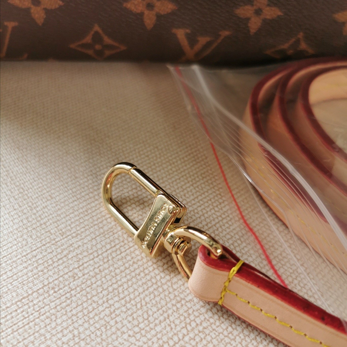 BL - High Quality Bags LUV 255