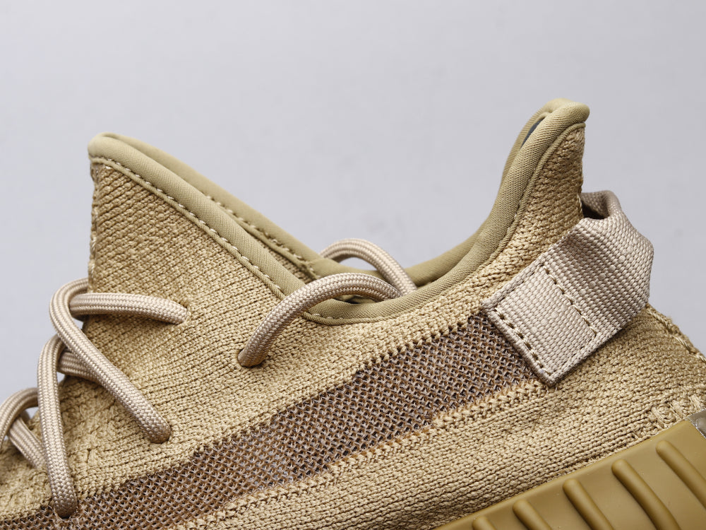 BL - Yzy 350 Earth Sneaker