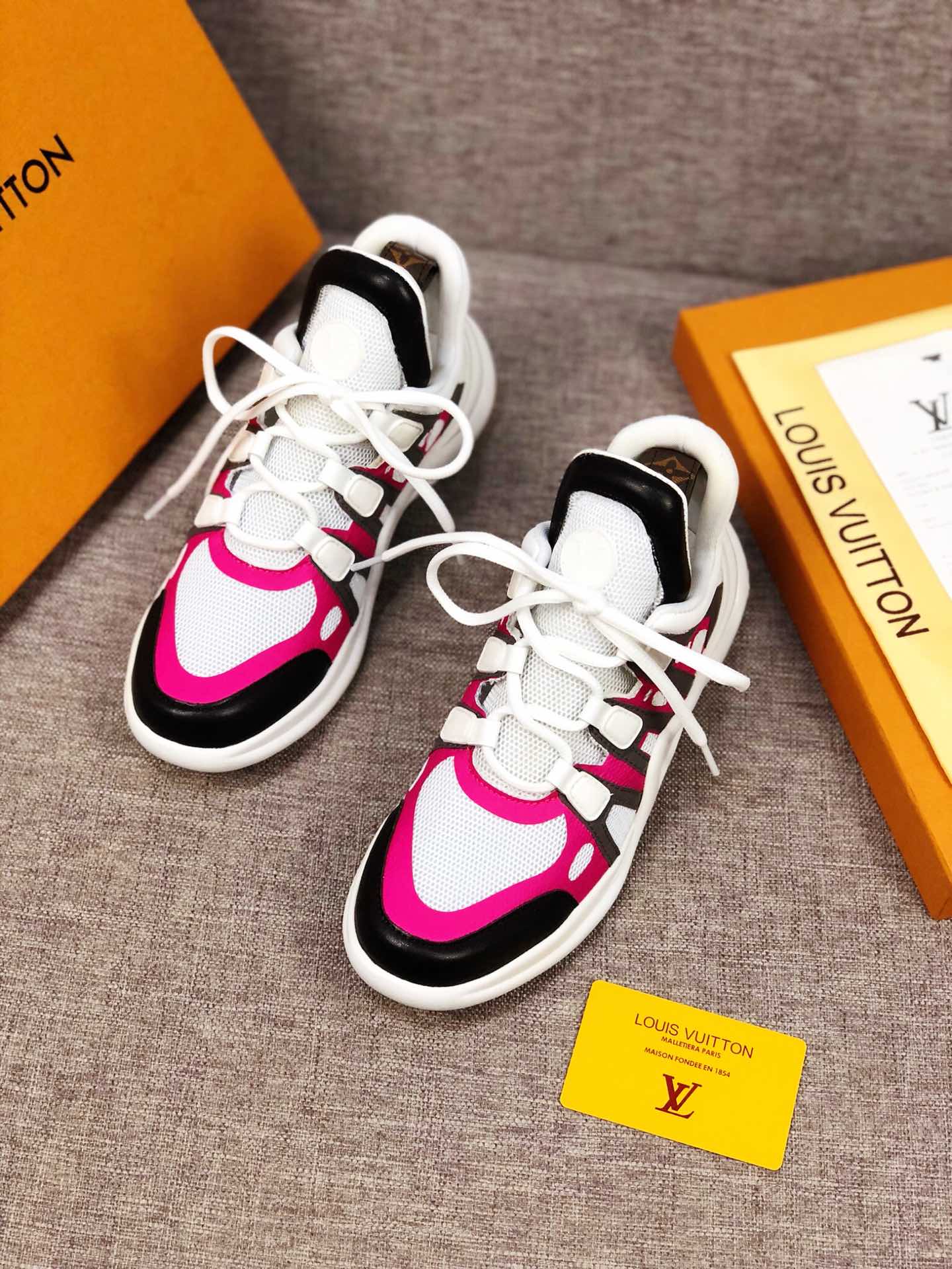 BL - LUV Archlight Pink White Black Sneaker