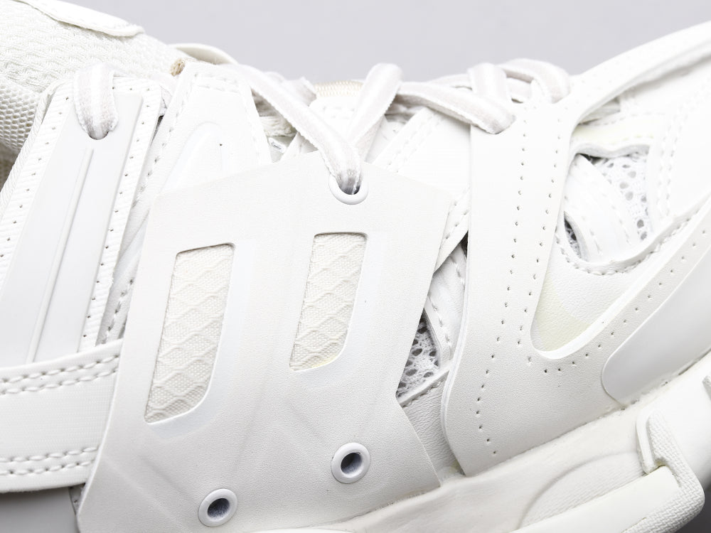 BL - Bla Track Three Generations White Sneaker