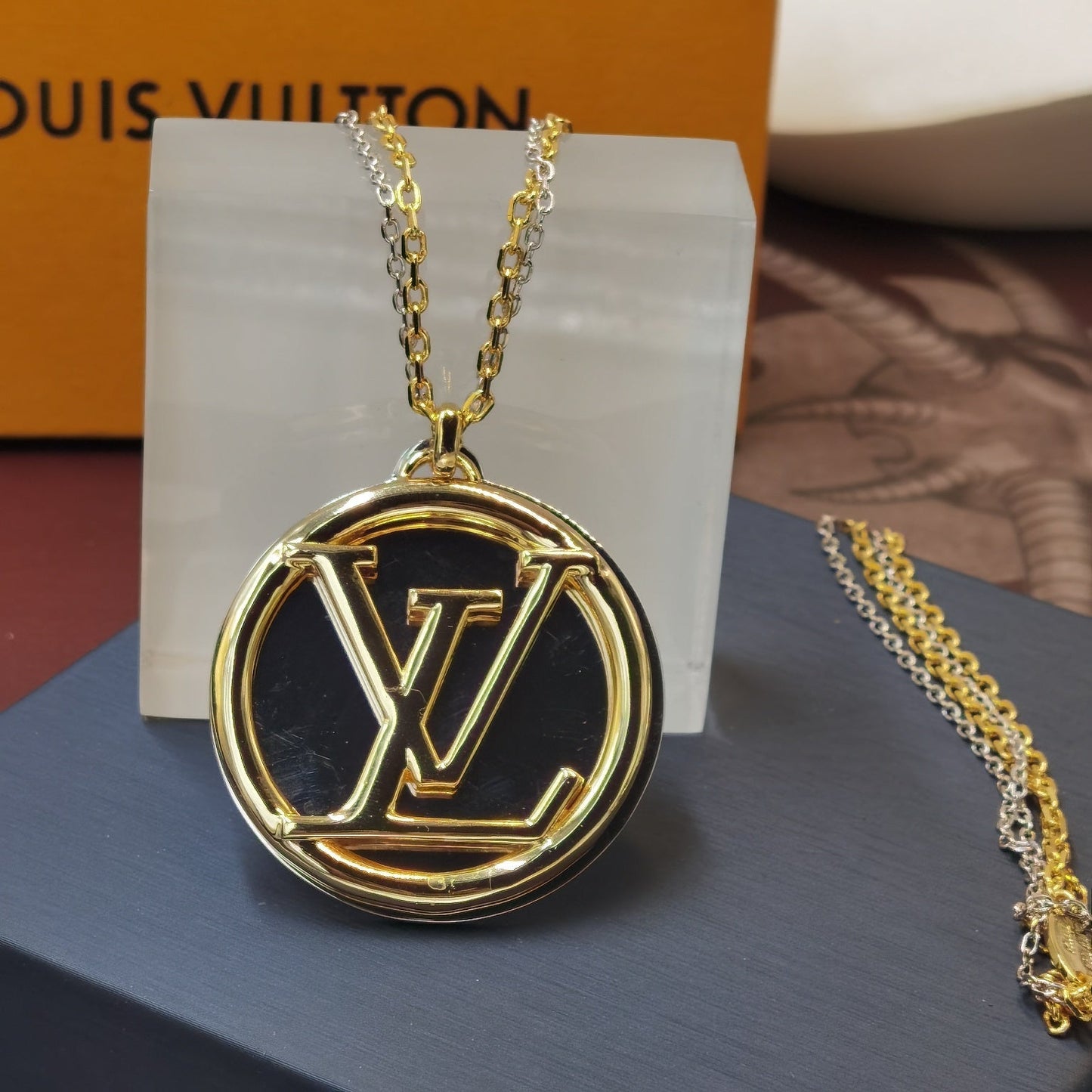 BL - High Quality Necklace LUV030