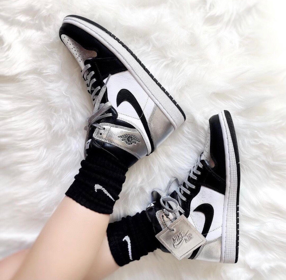 BL - AJ1 High Black Silver