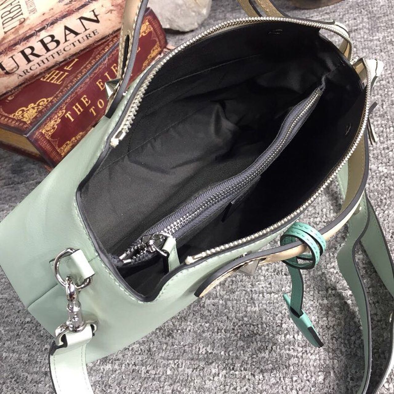 FI By The Way Medium Bag Mint Green For Women, Women’s Handbags, Shoulder And Crossbody Bags 10.6in/27cm FF 8BL1461