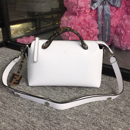 FI By The Way Medium Bag White For Women, Women’s Handbags, Shoulder And Crossbody Bags 10.6in/27cm FF 8BL1461
