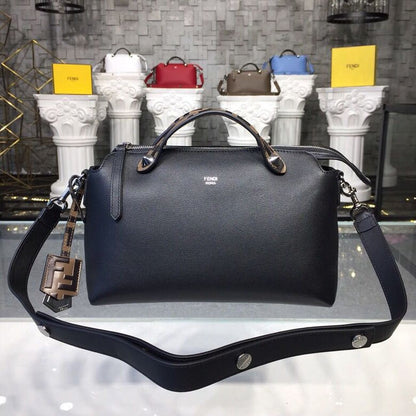 FI By The Way Medium Black For Women, Women’s Handbags, Shoulder And Crossbody Bags 10.6in/27cm FF 8BL1461D5F0GXN