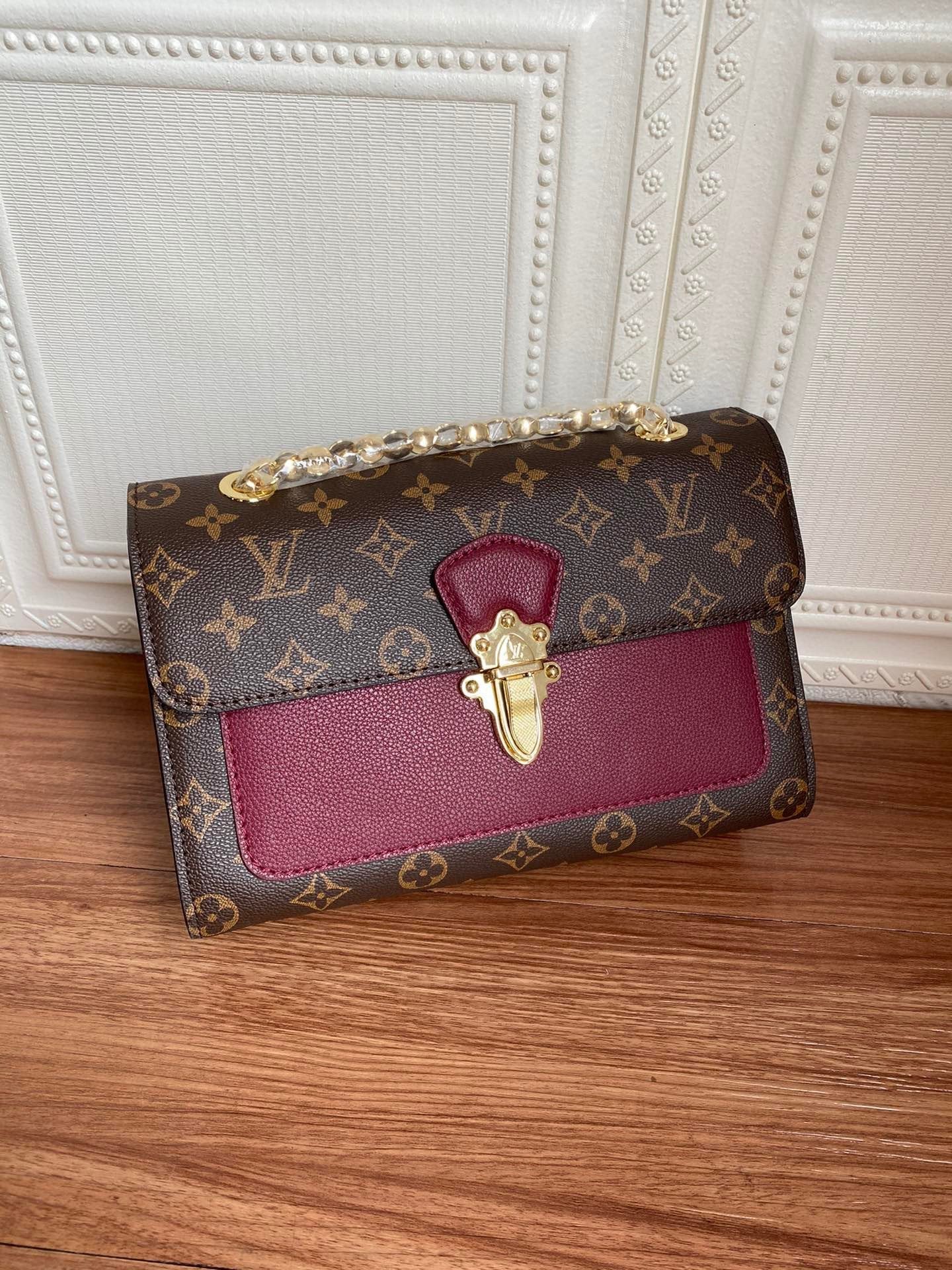 BL - High Quality Bags LUV 996