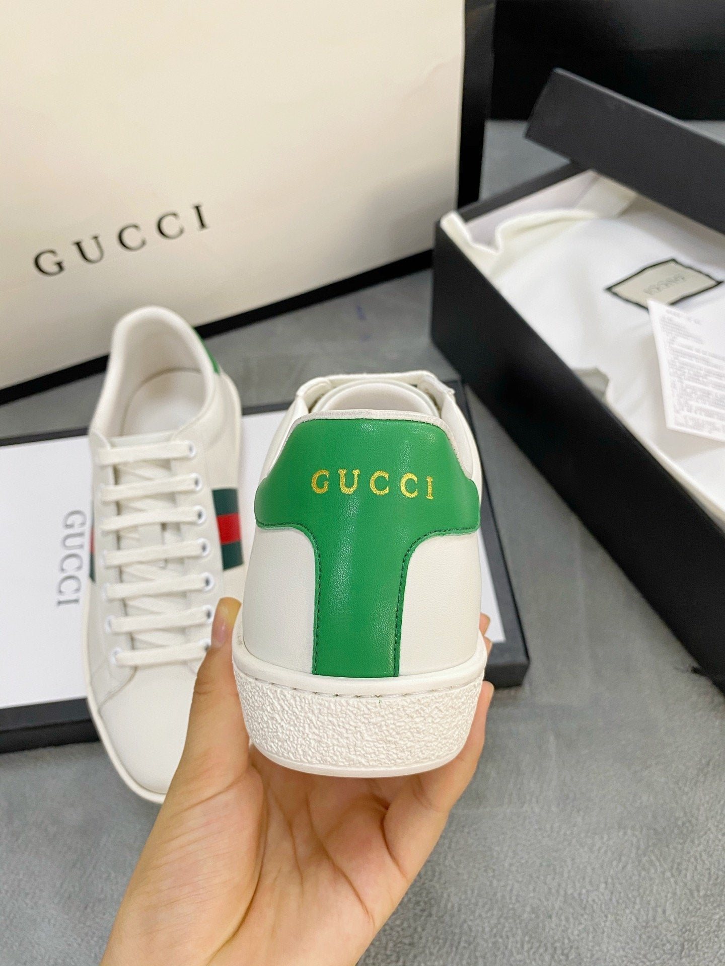 BL-GCI PIG  Ace Sneaker 074