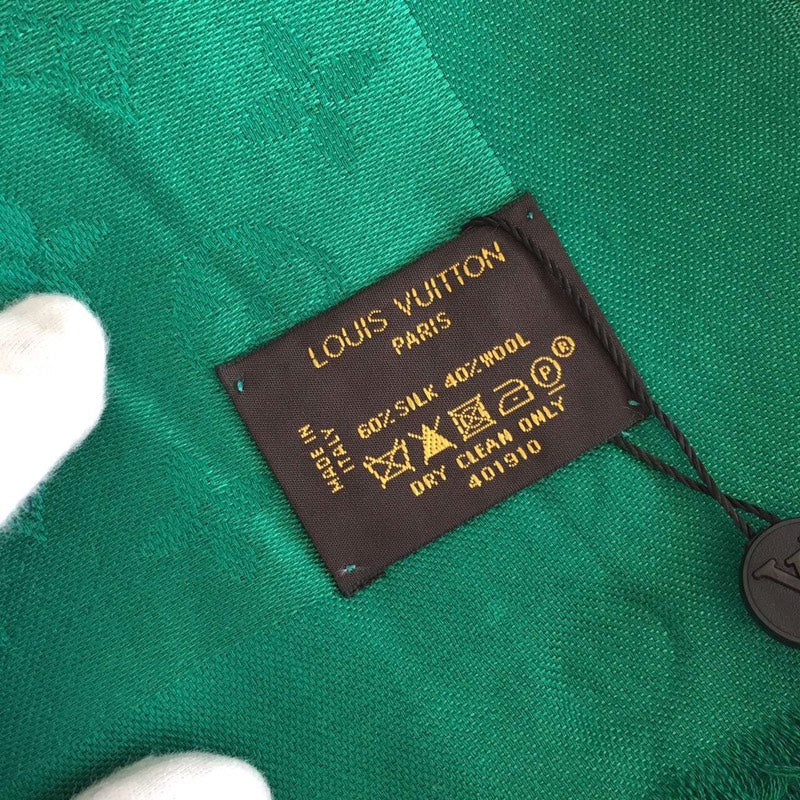 High Quality LUV  Scarf 023