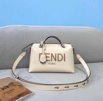 By The Way Medium White For Women, Women’s Handbags, Shoulder And Crossbody Bags 10.6in/27cm FF 8BL146