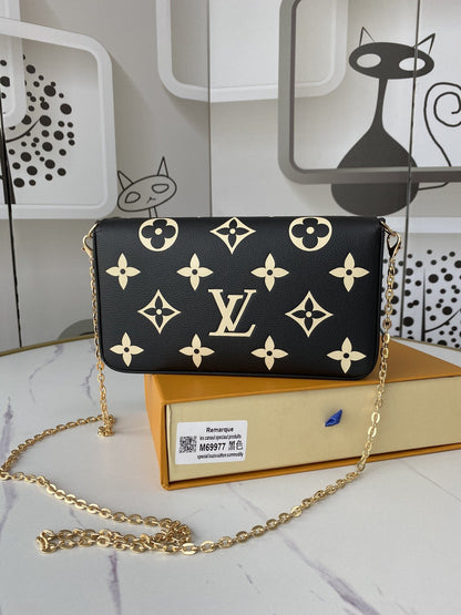 BL - High Quality Wallet LUV 082