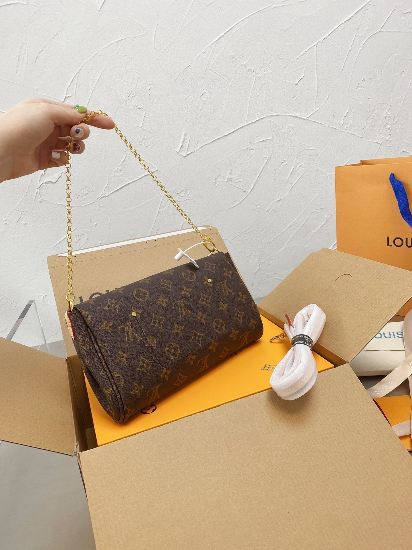 BL - High Quality Bags LUV 064