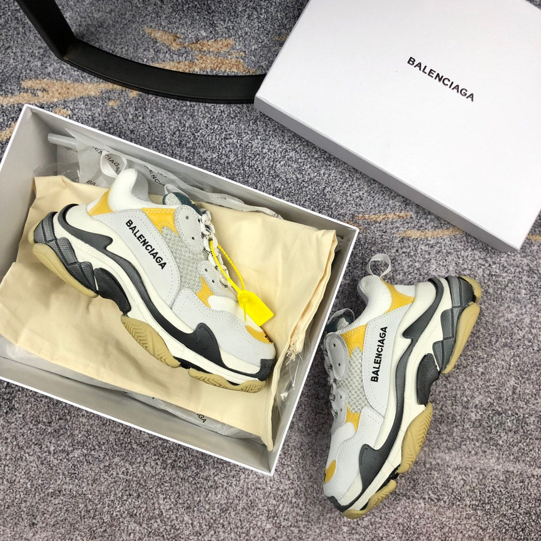 BL - High Quality Bla Sneaker 076