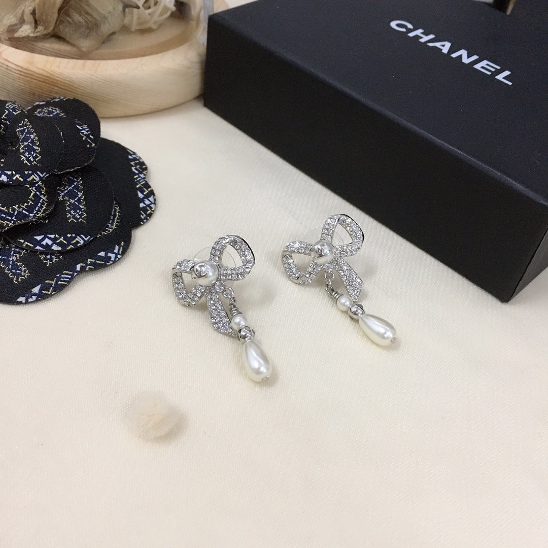 BL - High Quality Earring CHL 024