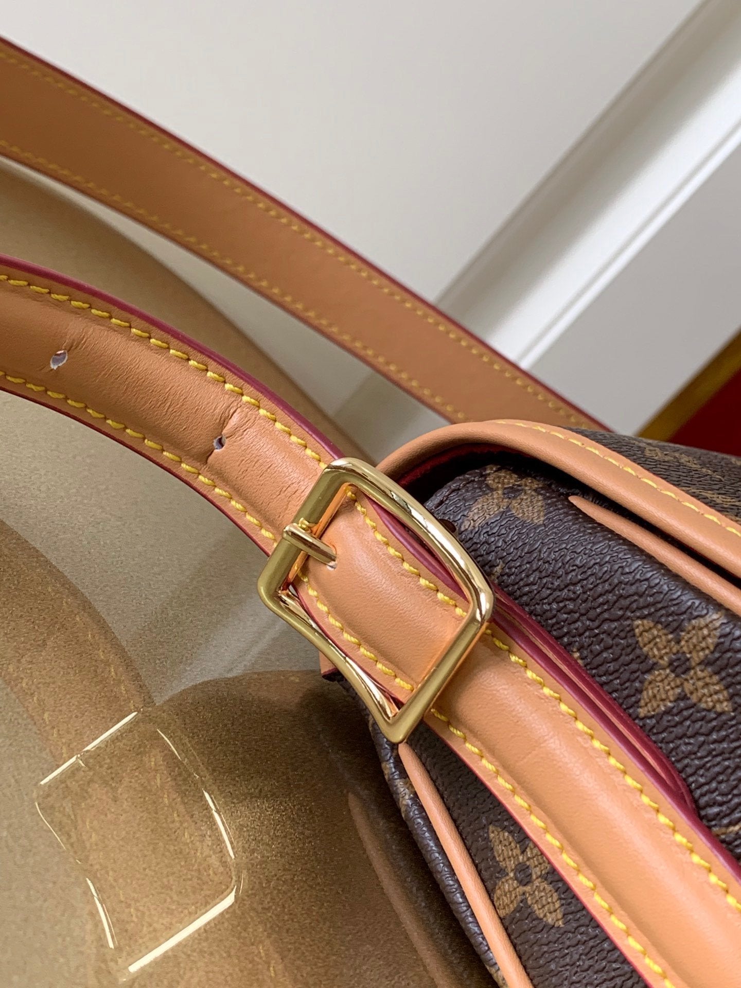 BL - High Quality Bags LUV 021