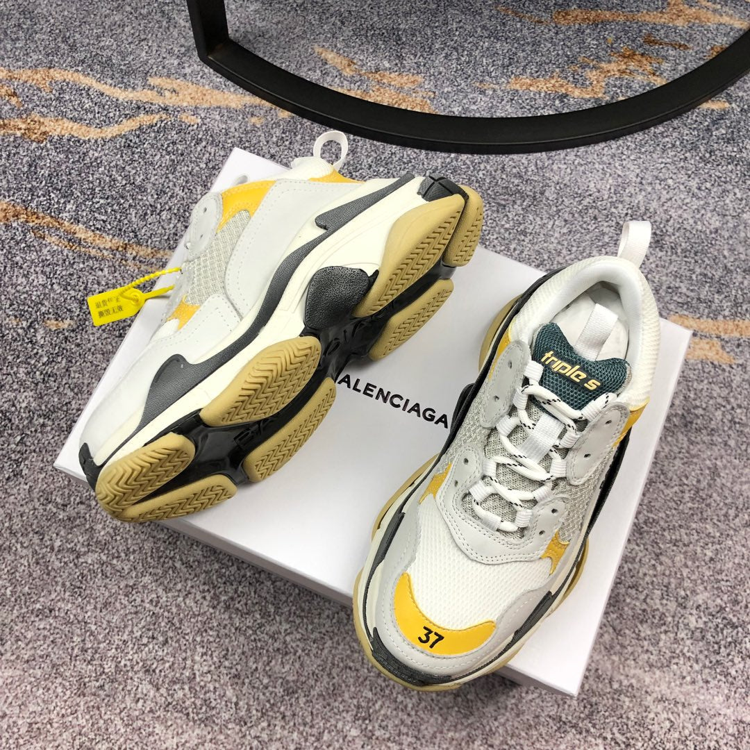 BL - High Quality Bla Sneaker 076