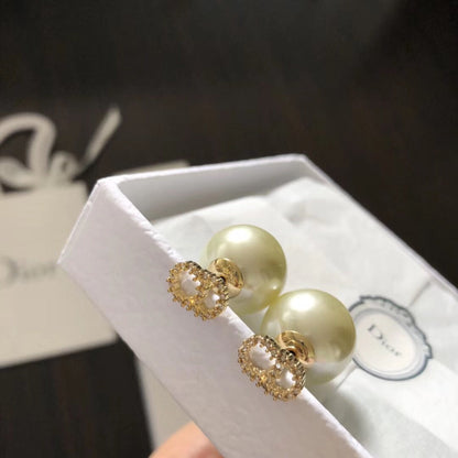 High Quality Earring Dir 026